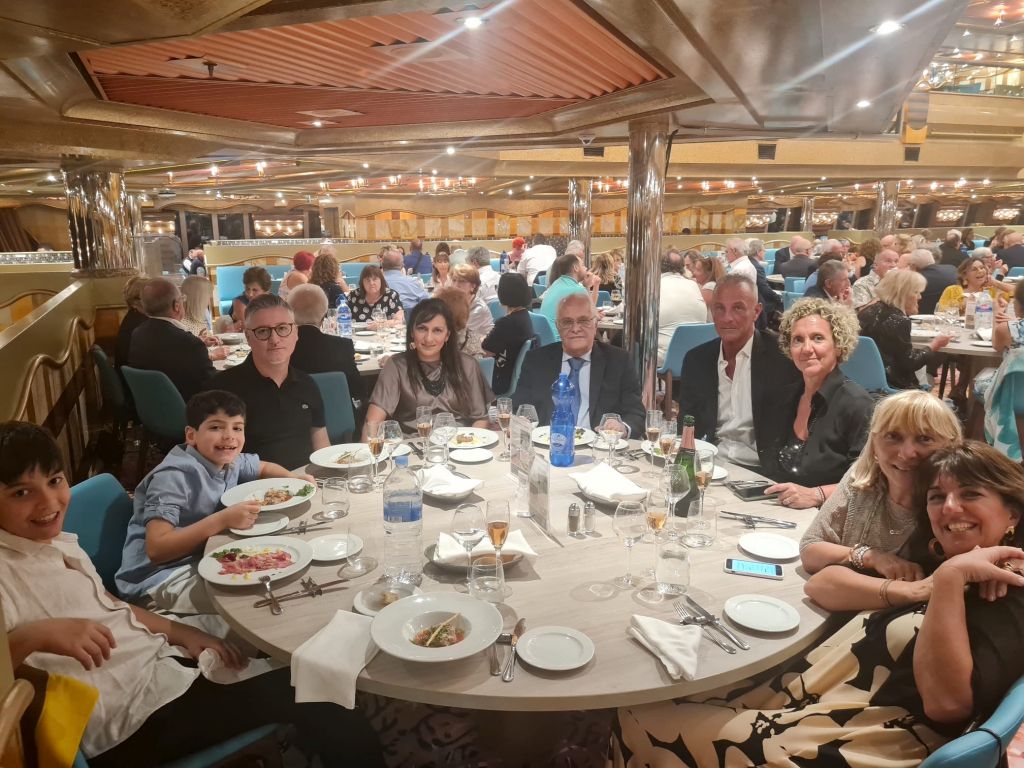 Martedì sera a cena